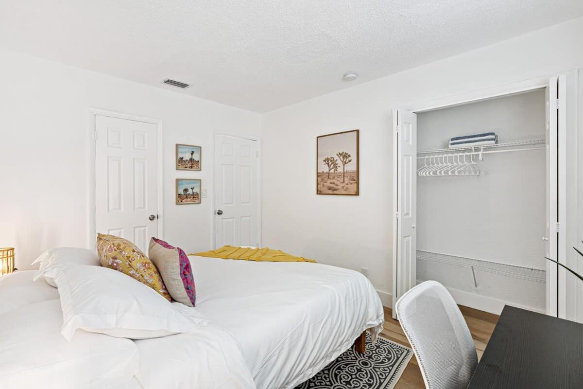 Stylish 2 Bedroom - Close To Riverwalk Casa de férias Fort Lauderdale